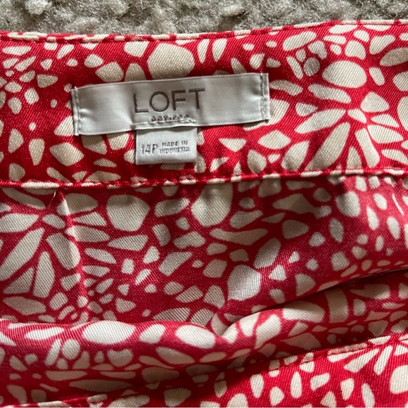 Ann Taylor LOFT Midi Skirt Size 14P (Red Skirt with front side slit) - Picture 4 of 8